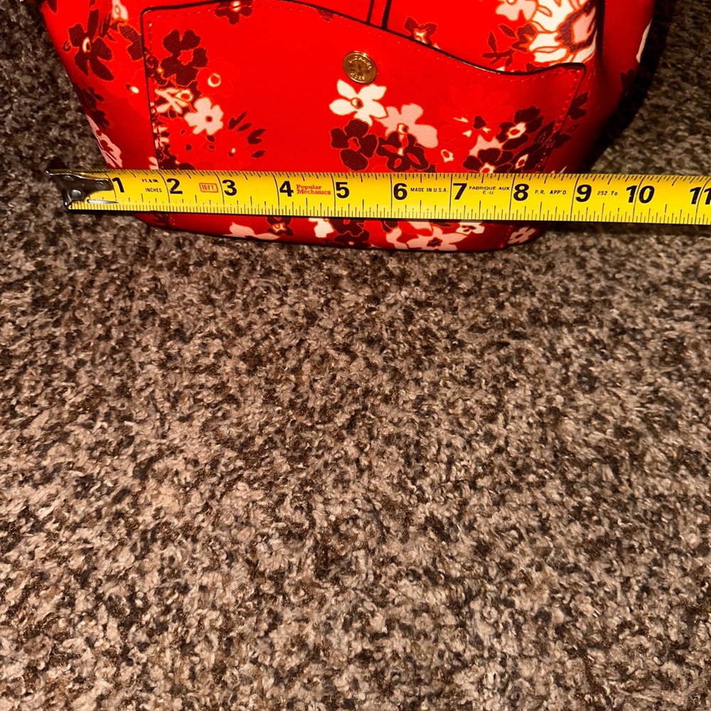 Floral Red Bucket Bag - Picture 9 of 10
